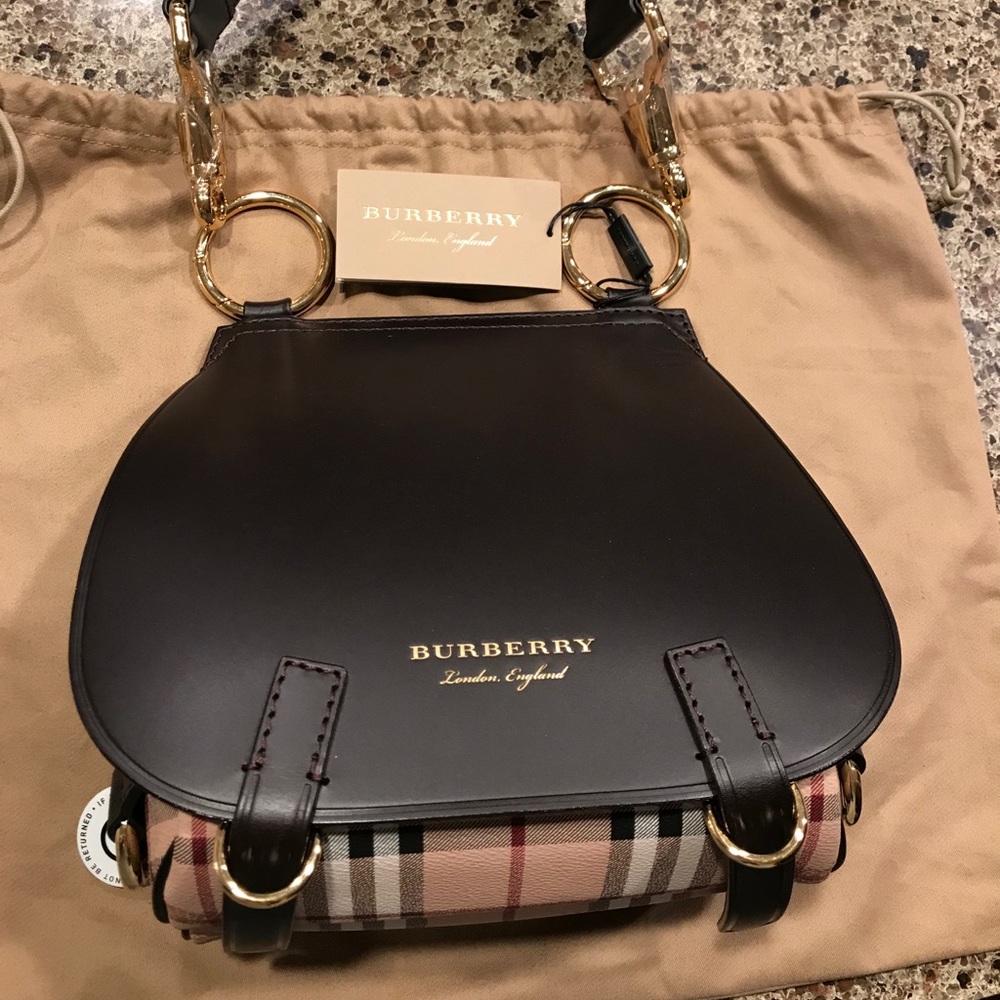 NWT BURBERRY BRINDLE